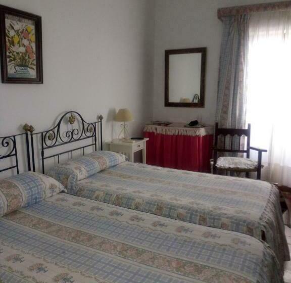 스탠다드 룸, Hostal Gran Capitan