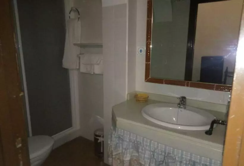 Quarto standart individual, Hostal Gran Capitan