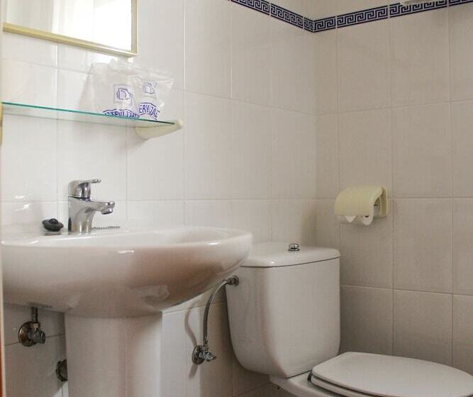 スタンダードルーム, Hostal Horta Rosell