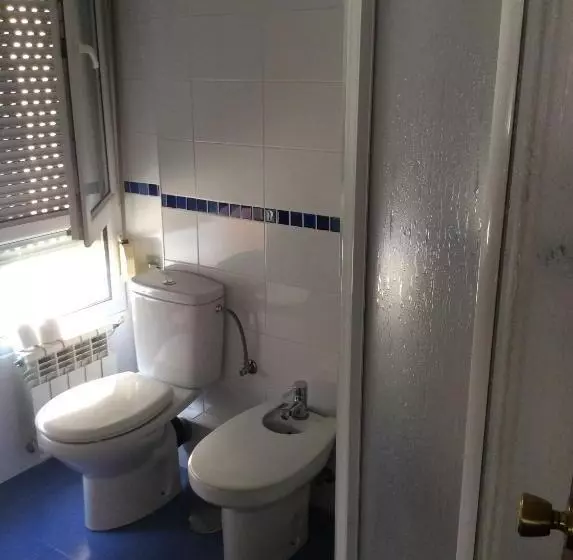 Chambre Familiale, Hostal Liebana