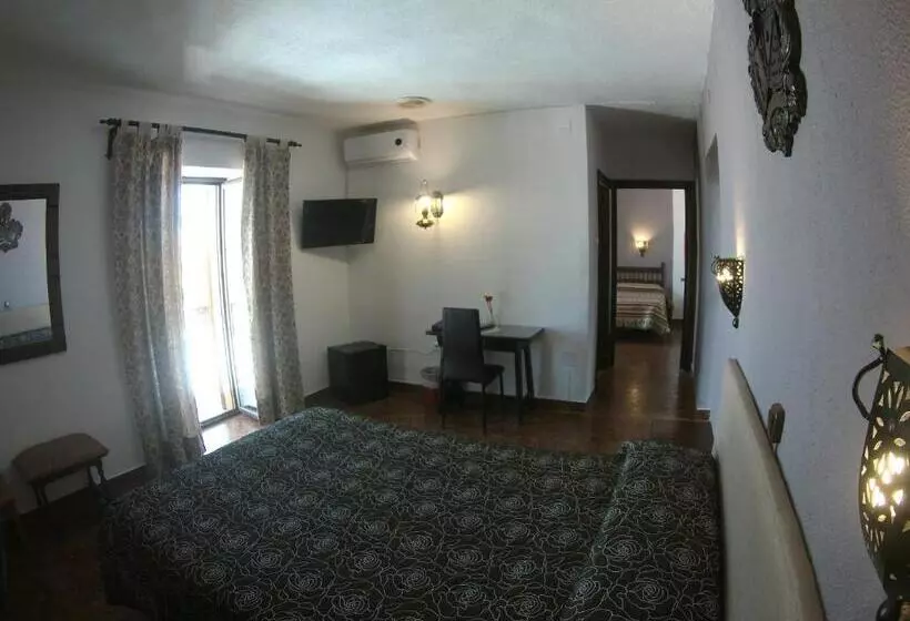 ファミリールーム, Hostal Rural Marques De Zahara