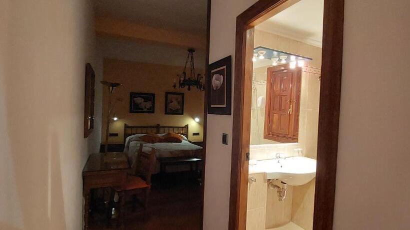 سوییت, Hosteria Picos De Europa