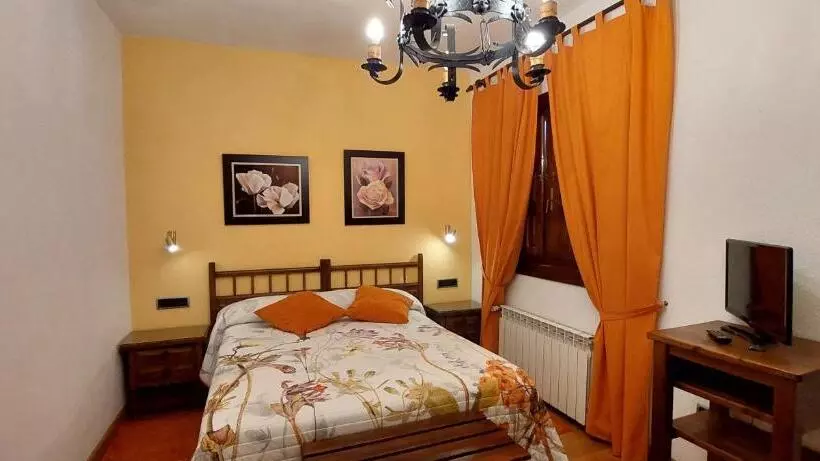 سوییت, Hosteria Picos De Europa
