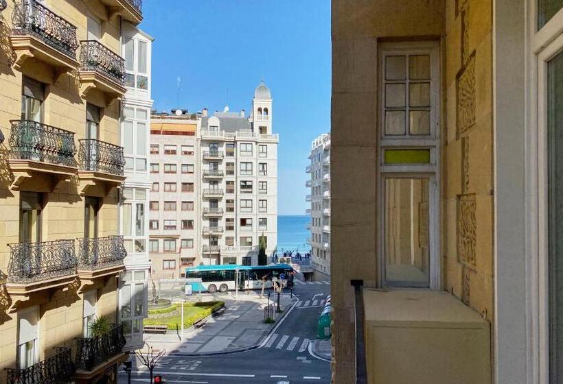 标准间, Pensión Alemana