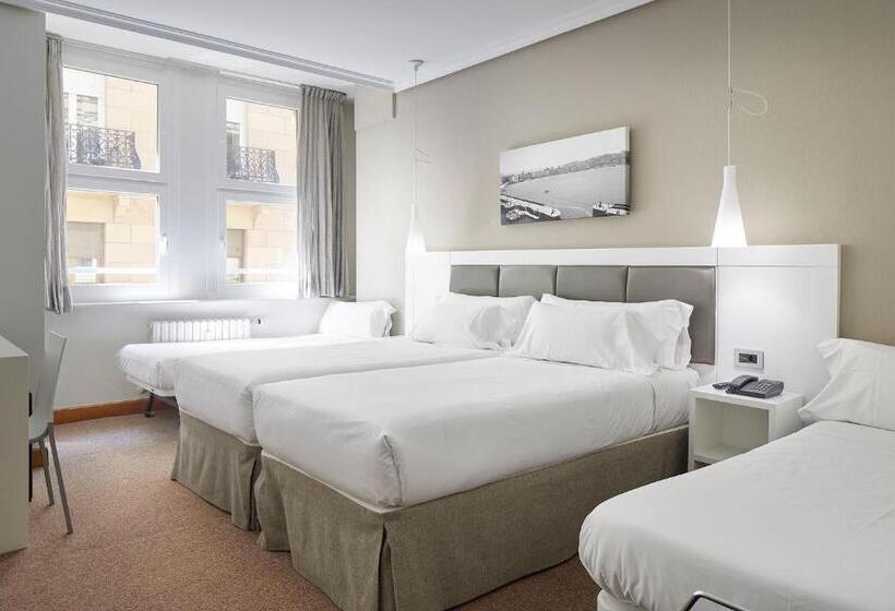 豪华房间, Pensión Alemana