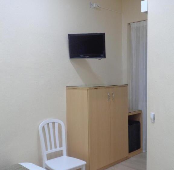 חדר בסיסי פנימי, Pensión Urumea