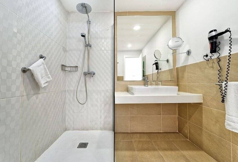 Classic studio with sea view, Servatur Altamar