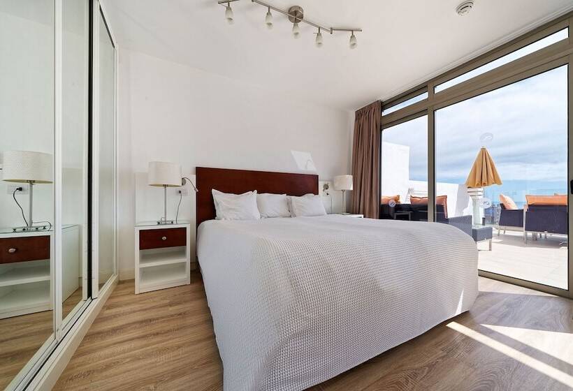 Classic studio with sea view, Servatur Altamar