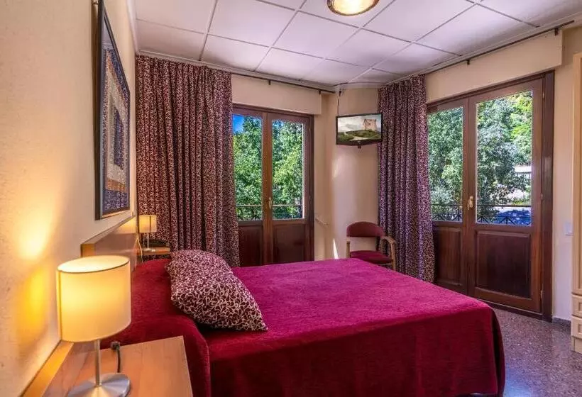 Classic Room, Anna
