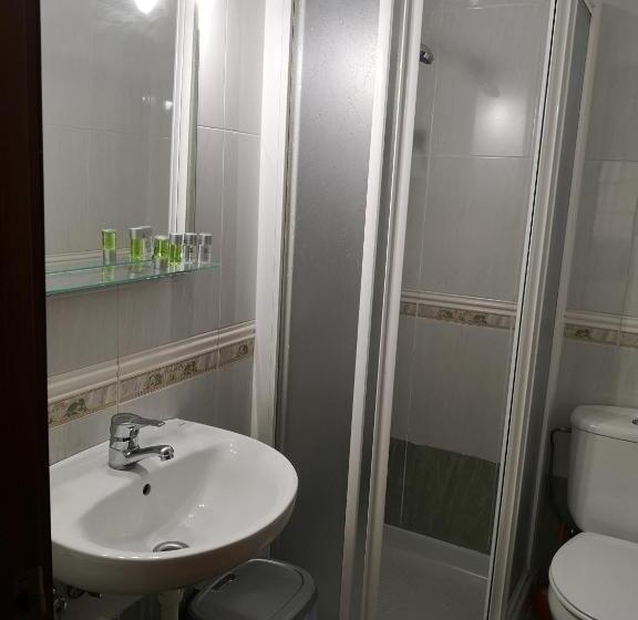 اتاق استاندارد, Hostal Carbonara