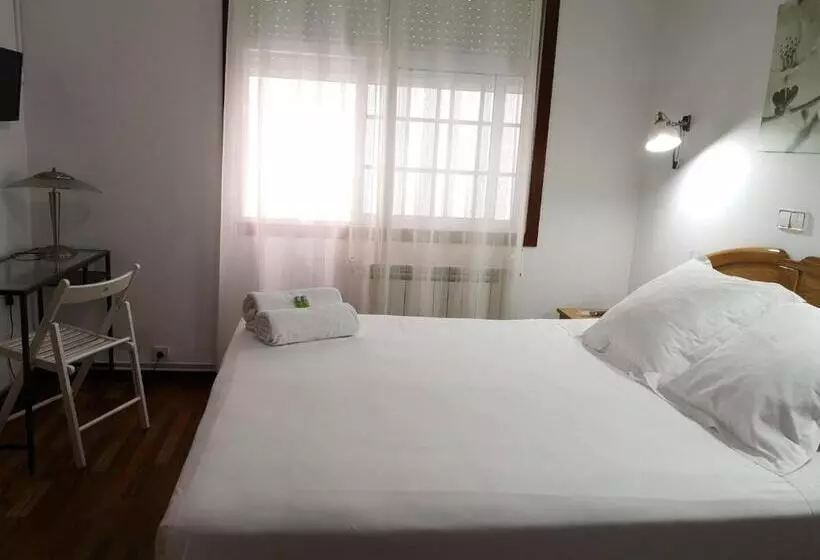 Standart Oda, Hostal Carbonara