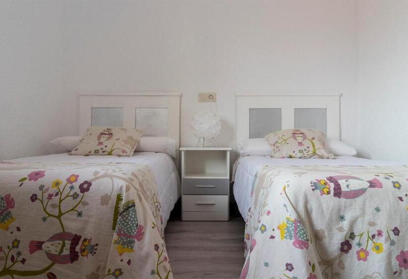 اتاق استاندارد, Hostal Los Gabrieles