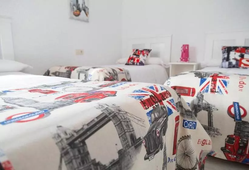 اتاق استاندارد سه نفره, Hostal Los Gabrieles