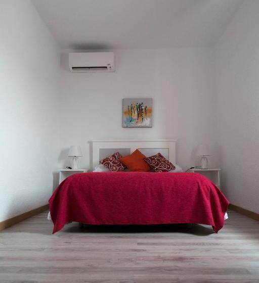 اتاق استاندارد, Hostal Los Gabrieles