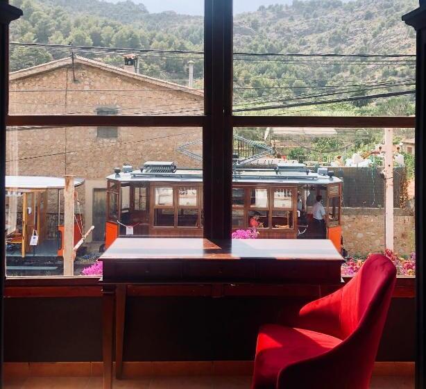 Номер Стандарт, Sol Port Soller