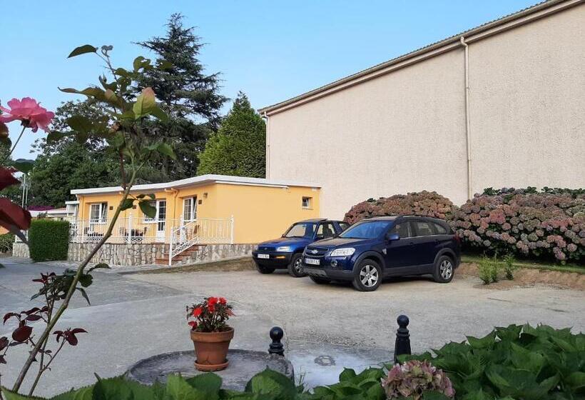 סטודיו סטנדרט עם מרפסת, Alvaro