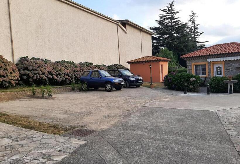 חדר סופריור עם טרסה, Alvaro