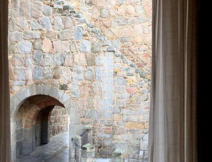 اتاق سوپریور با چشم‌انداز شهر, Arco San Vicente