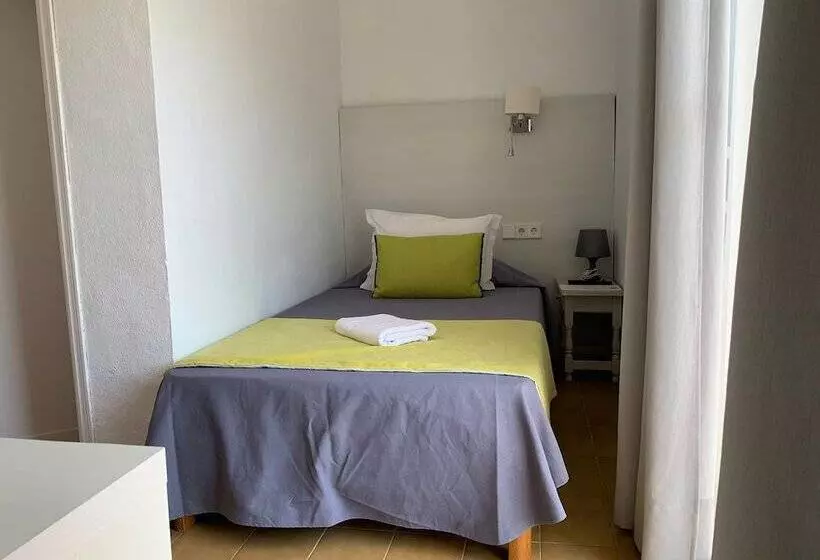 اتاق استاندارد یک نفره, Salino Port Soller