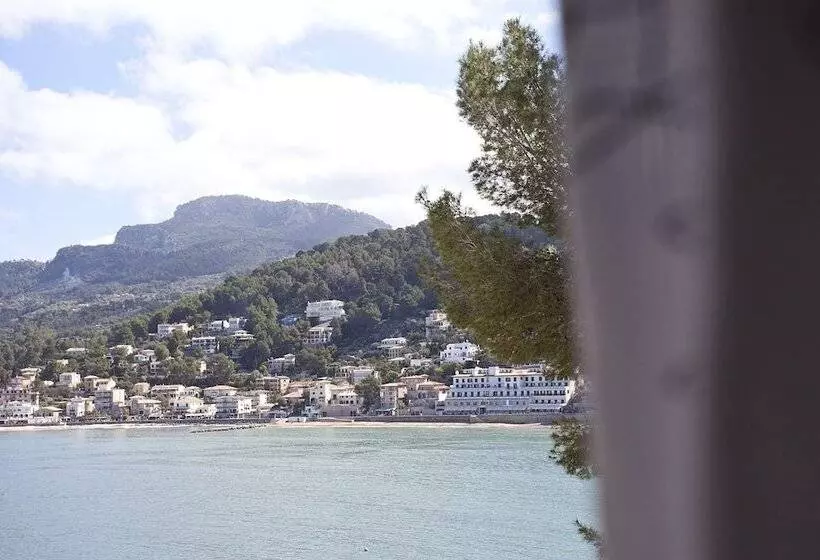 اتاق استاندارد با چشم‌انداز دریا, Salino Port Soller