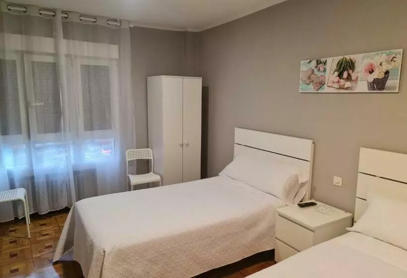 スタンダードルーム, Hostal Fidalgo