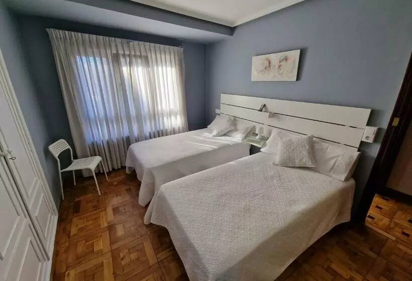 スタンダードルーム, Hostal Fidalgo