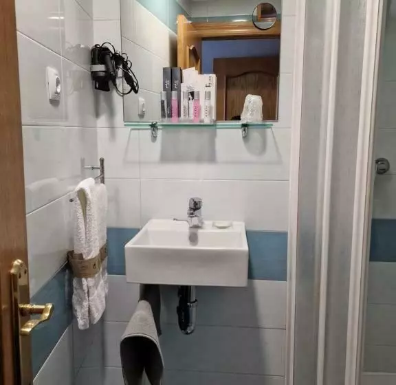 スタンダードルーム, Hostal Fidalgo