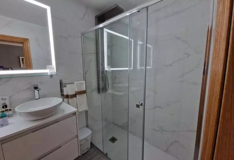 スタンダード４人部屋, Hostal Fidalgo