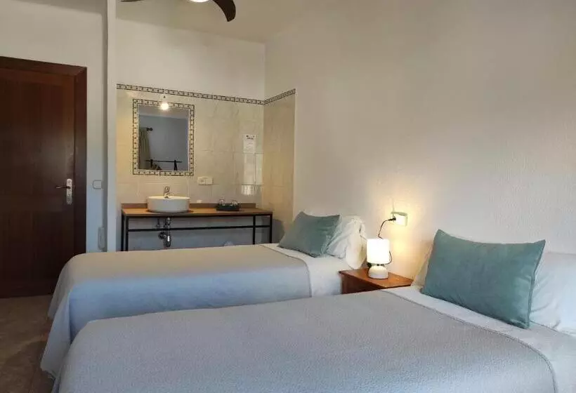Standard Værelse Delt Badeværelse, Hostal Nadal