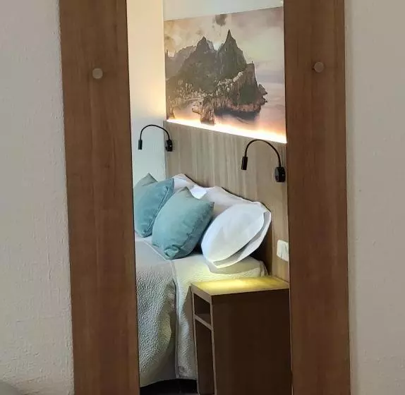 Familie Værelse, Hostal Nadal
