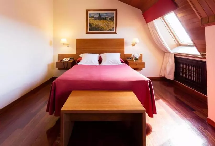 Habitació Àtic, Valencia