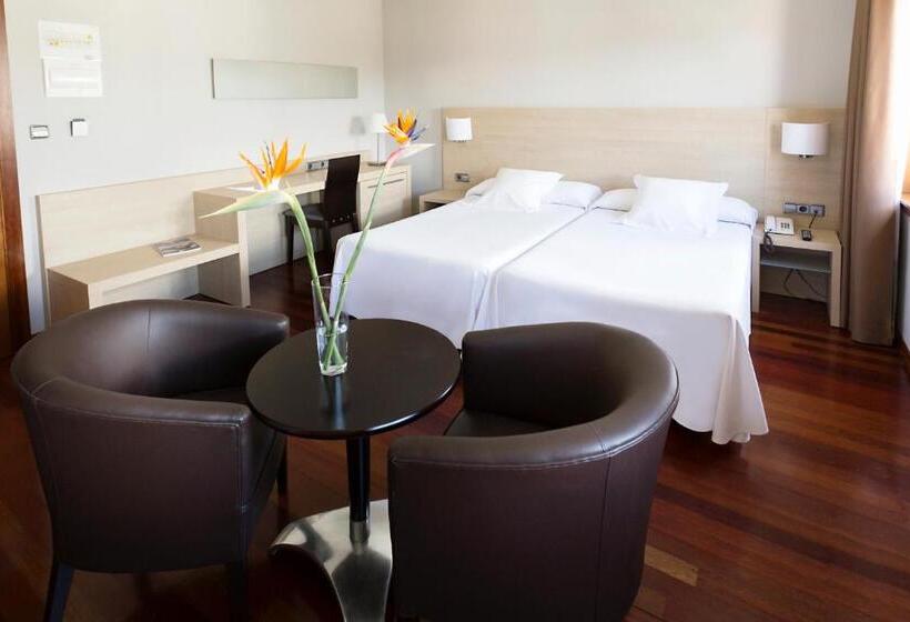 Номер Стандарт, Valencia