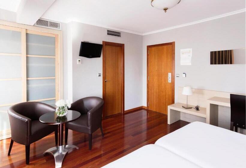 Номер Стандарт, Valencia