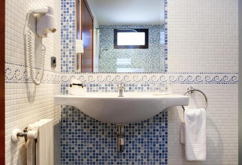 Номер Стандарт, Valencia