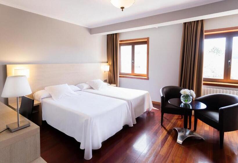 Номер Стандарт, Valencia