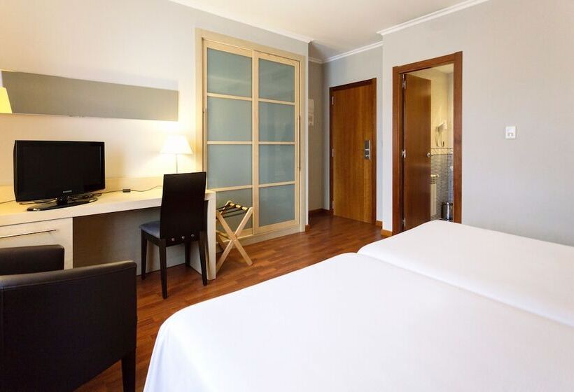 Номер Стандарт, Valencia