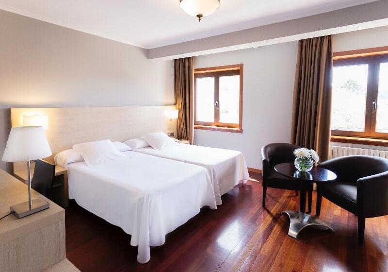 Номер Стандарт, Valencia