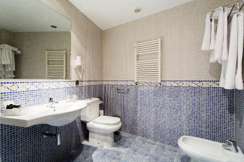 Номер Стандарт Трехместный, Valencia