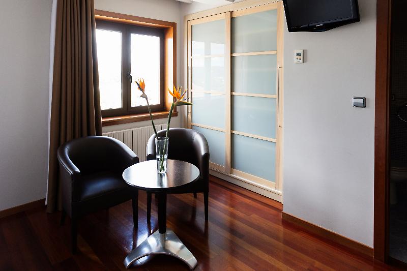 Номер Стандарт, Valencia