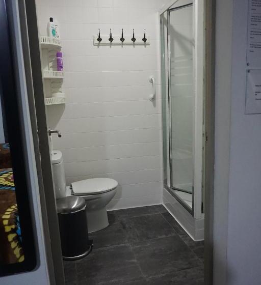 اتاق استاندارد چهار تخته, Pensión Casa Blanca