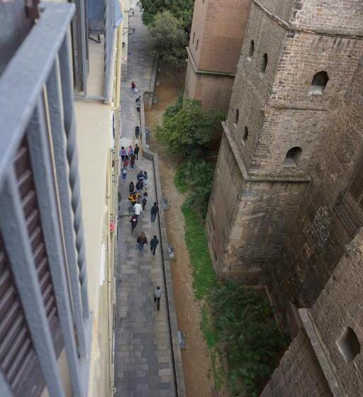 اتاق استاندارد سه نفره, Pensión Casa Blanca