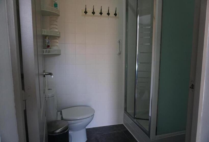 اتاق استاندارد چهار تخته, Pensión Casa Blanca