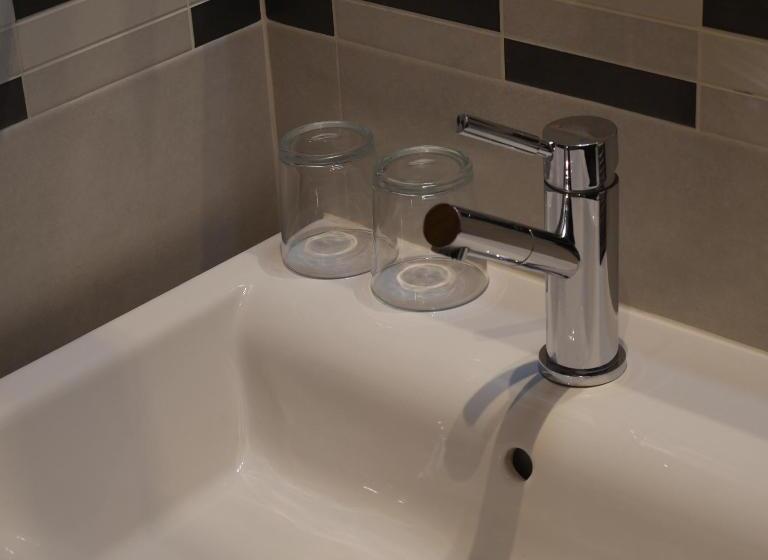 اتاق استاندارد, Hostal 4c Cuatro Caminos