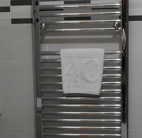 اتاق استاندارد, Hostal 4c Cuatro Caminos