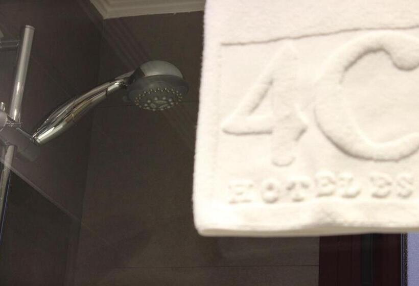 اتاق استاندارد, Hostal 4c Cuatro Caminos