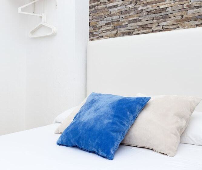 اتاق استاندارد یک نفره, Hispano Gran Vía