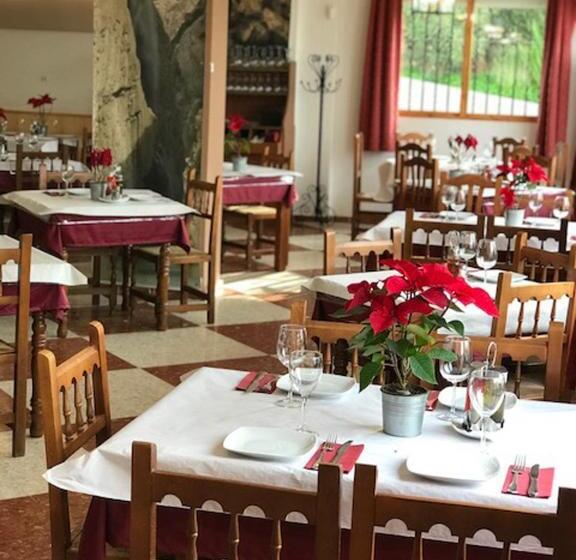 דירת חדר, Hostal Restaurante El Cruce