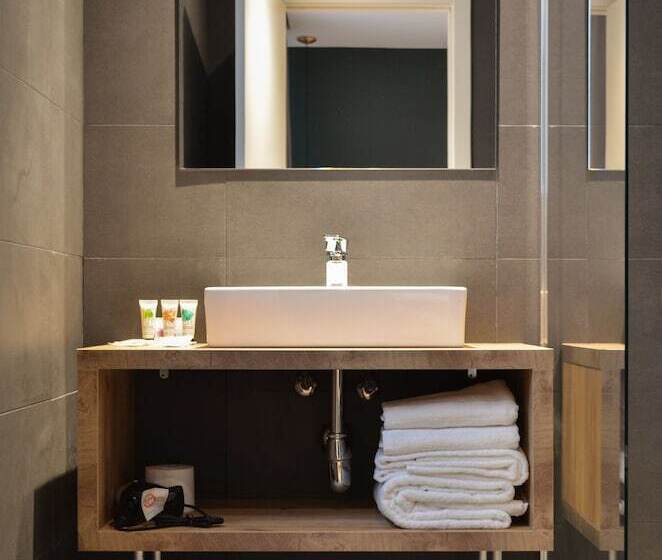 سوییت خانوادگی, Due Temps Madrid