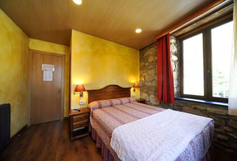 اتاق استاندارد, Hostal Vall D Aneu By Arcas & Sambola
