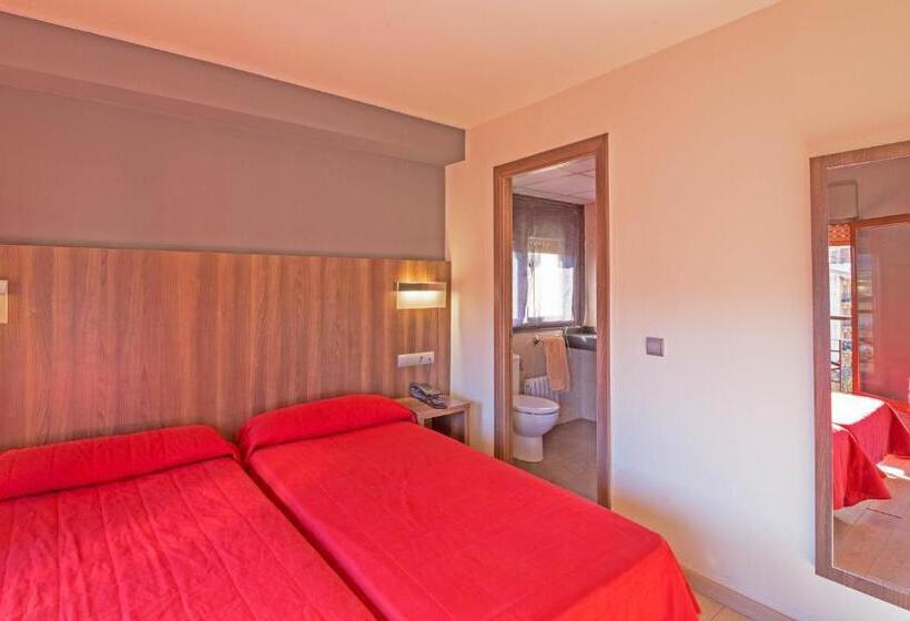 컴포트 룸, Avenida